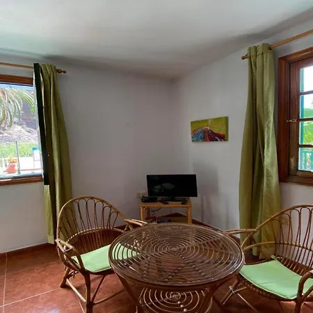 Nelly S1 Apartment *